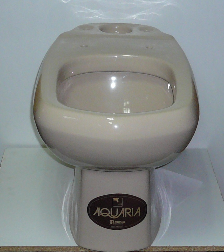 Taza Aquaria tanque bajo salida horizontal Visn