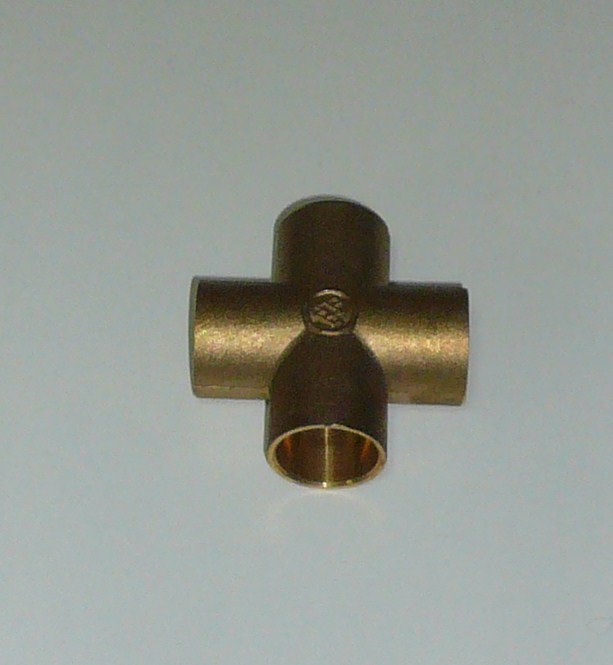 Cruz lat�n soldar de 22