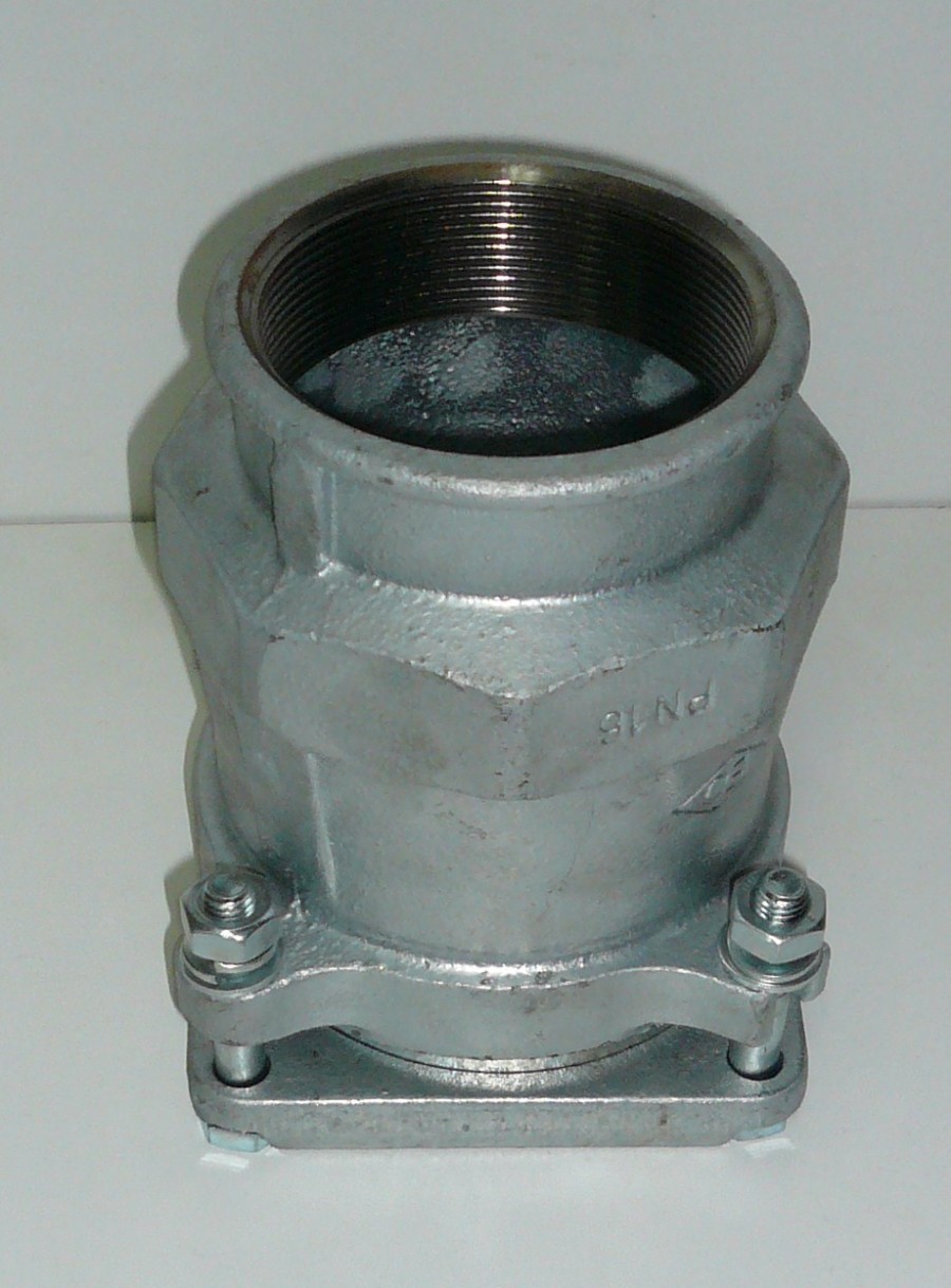 Fig. 740 -- Junta rpida hembra galvanizada de 4'