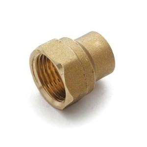 Toma mixta lat�n soldar - roscar hembra de 10x3/8